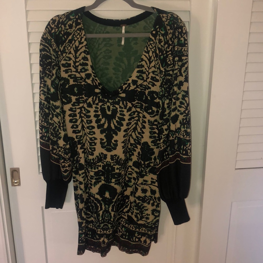 Free People sweater dress🍃💐